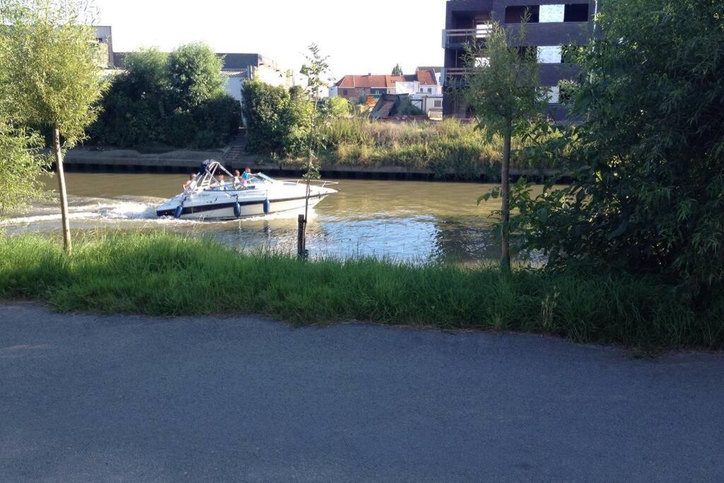 Residentie Pelikaan - Nice View On The Leie Deinze Eksteriør billede